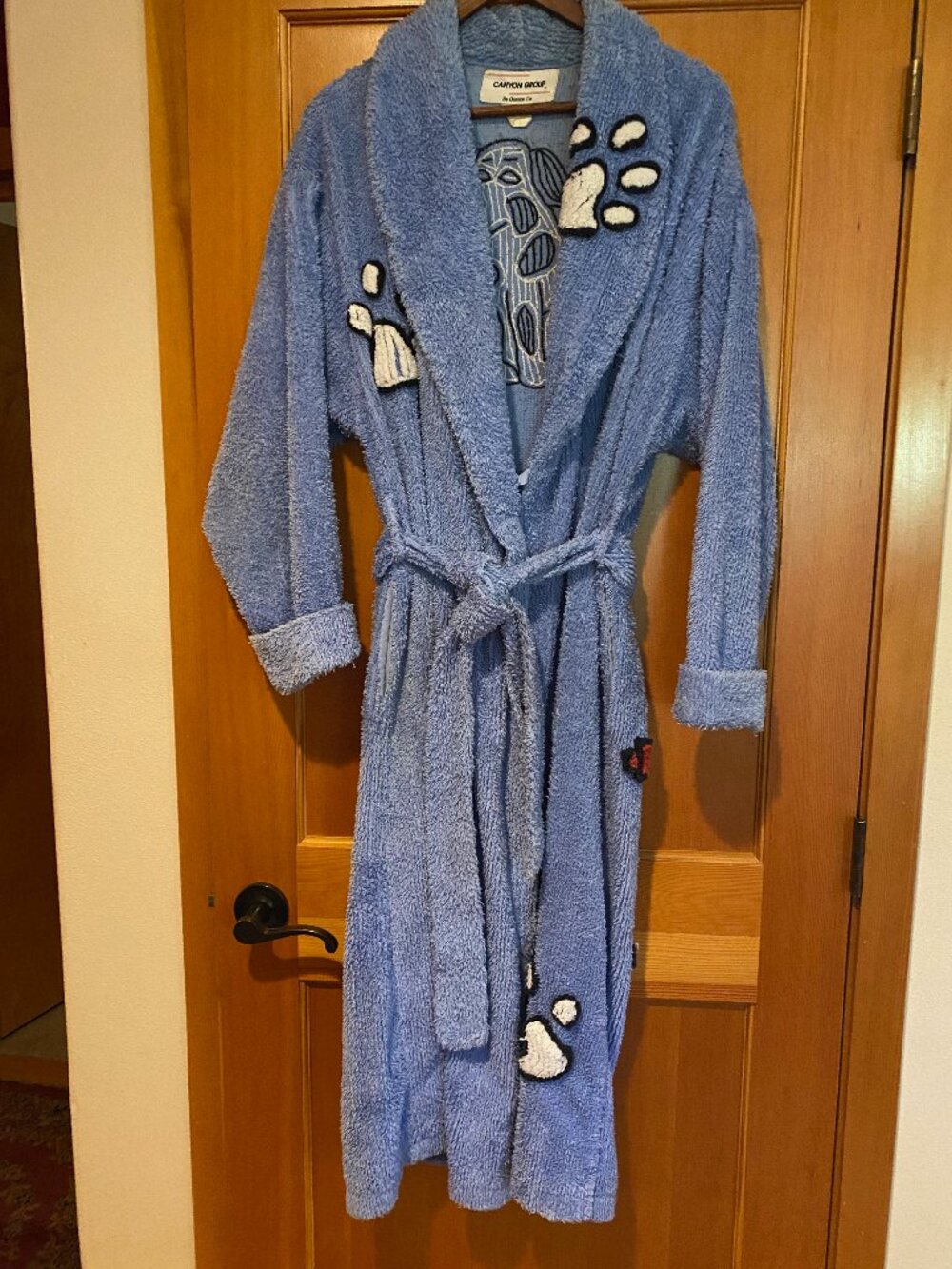 Blue Canyon Group Chenille Robe